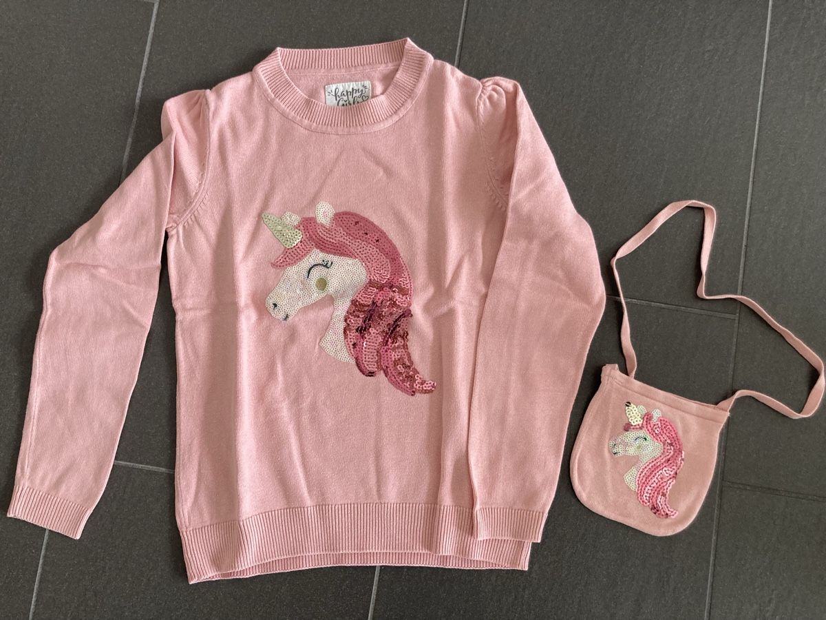 C&A Maglioni & Felpe: Mädchen Pullover Gr. 134 mit Täschli und Glitzereinhorn – Usato da Eschenbach SG venduto da 12seasons