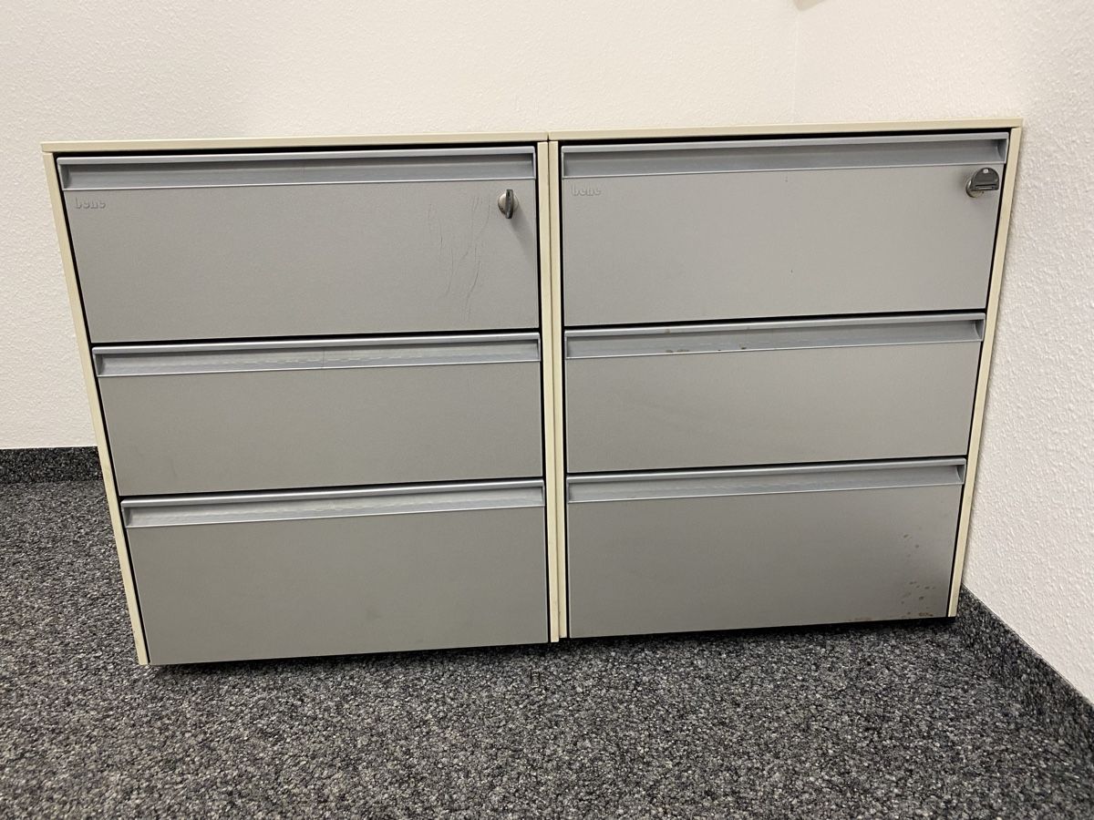 Cassettiere: 2 Korpusse - Schubladenstöcke – Usato da Hägglingen venduto da Karin0802 6