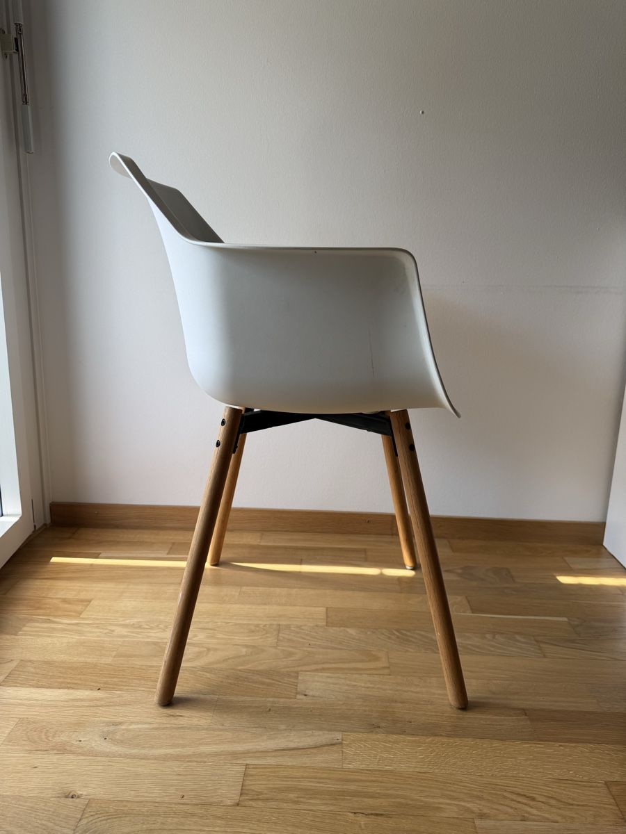 Chaises: 4 Stühle – D'occasion à Zürich par raf_5x62 3