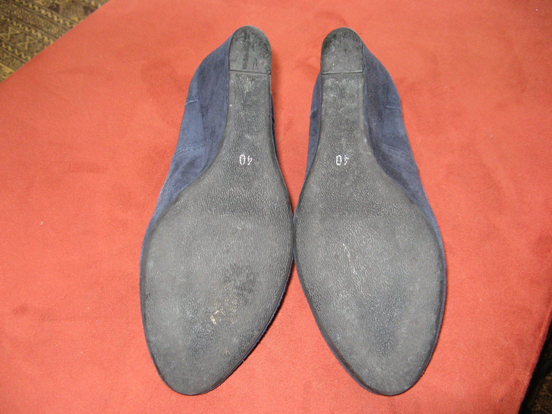 Scarpe da donna: Pumps blau, Gr. 40 mit Keilabsatz – Usato da Zürich venduto da apil 5