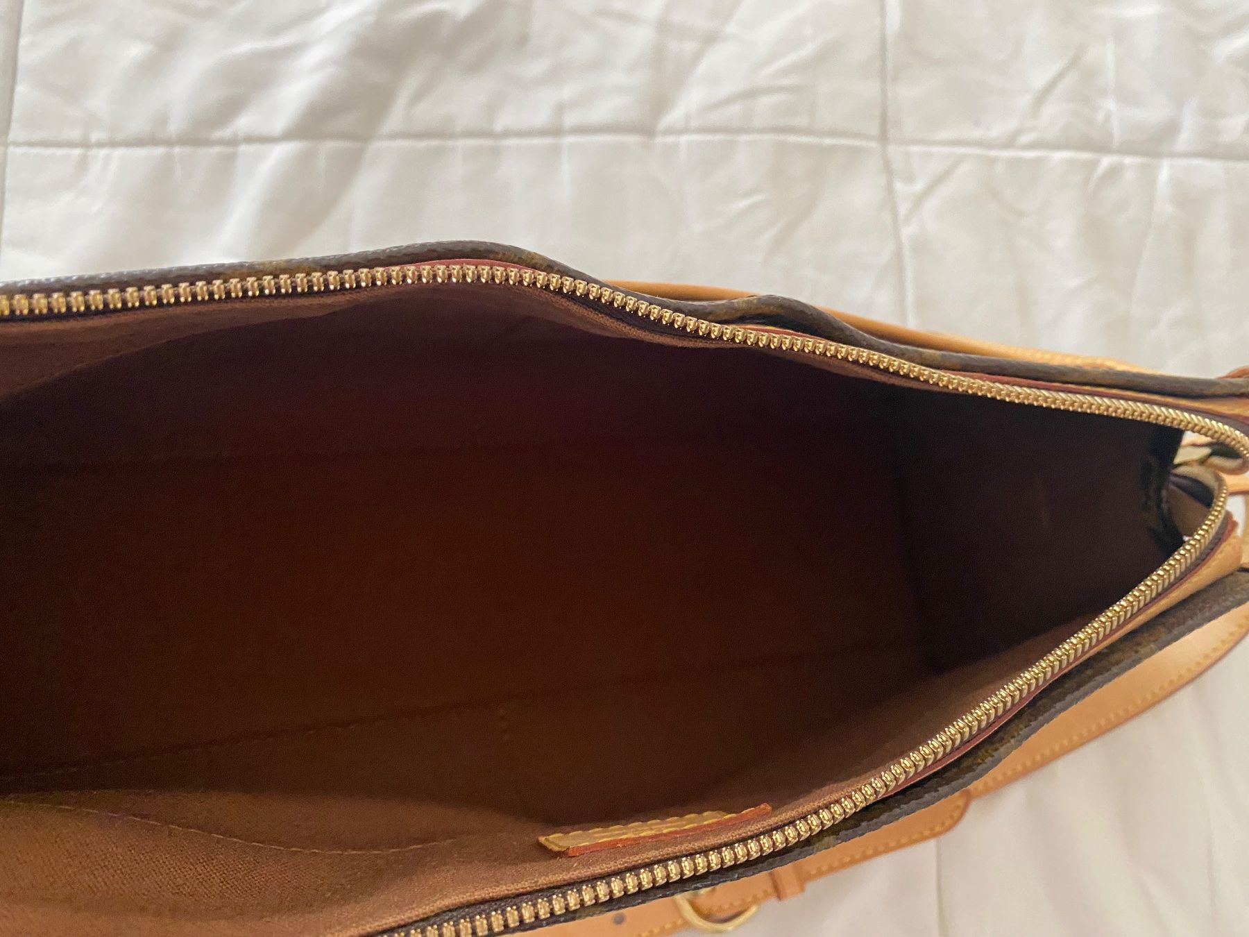 Louis Vuitton Taschen: LOUIS VUITTON Popincourt Long Monogram Canvas, 30x15cm – Neu (gemäss Beschreibung) aus Winkel von ferrari2022 6