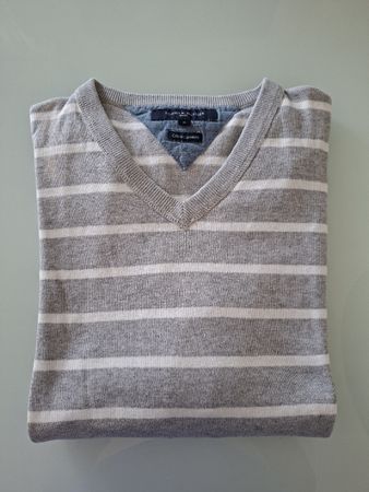 pull Tommy Hilfiger taille M