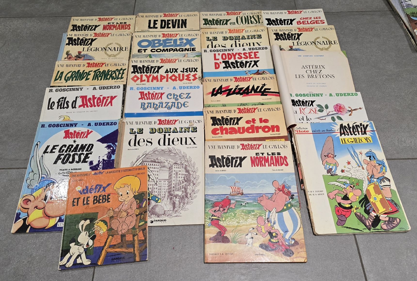 Fumetti: Lot 22 BD Astérix et Obelix – Usato da Courtemaîche venduto da justine21