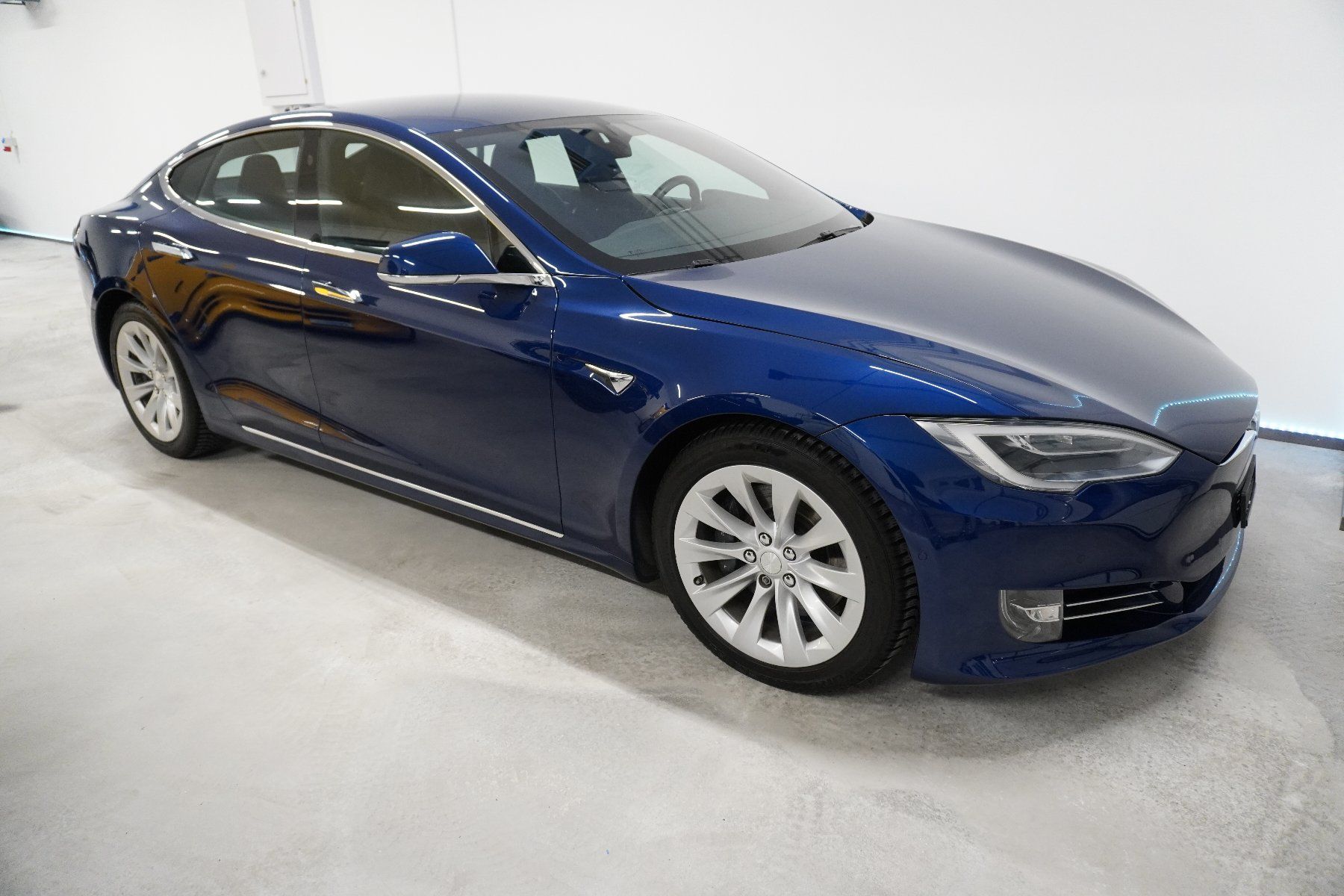 Tesla Autos: Tesla Model S 75 D, free Supercharging, Enhanced Autopilot – Gebraucht aus Bad Ragaz von nicjak