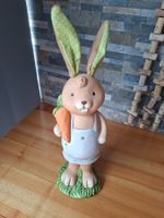 Osterhase  Figur mit Karotte Deko Figur gut erhalten
