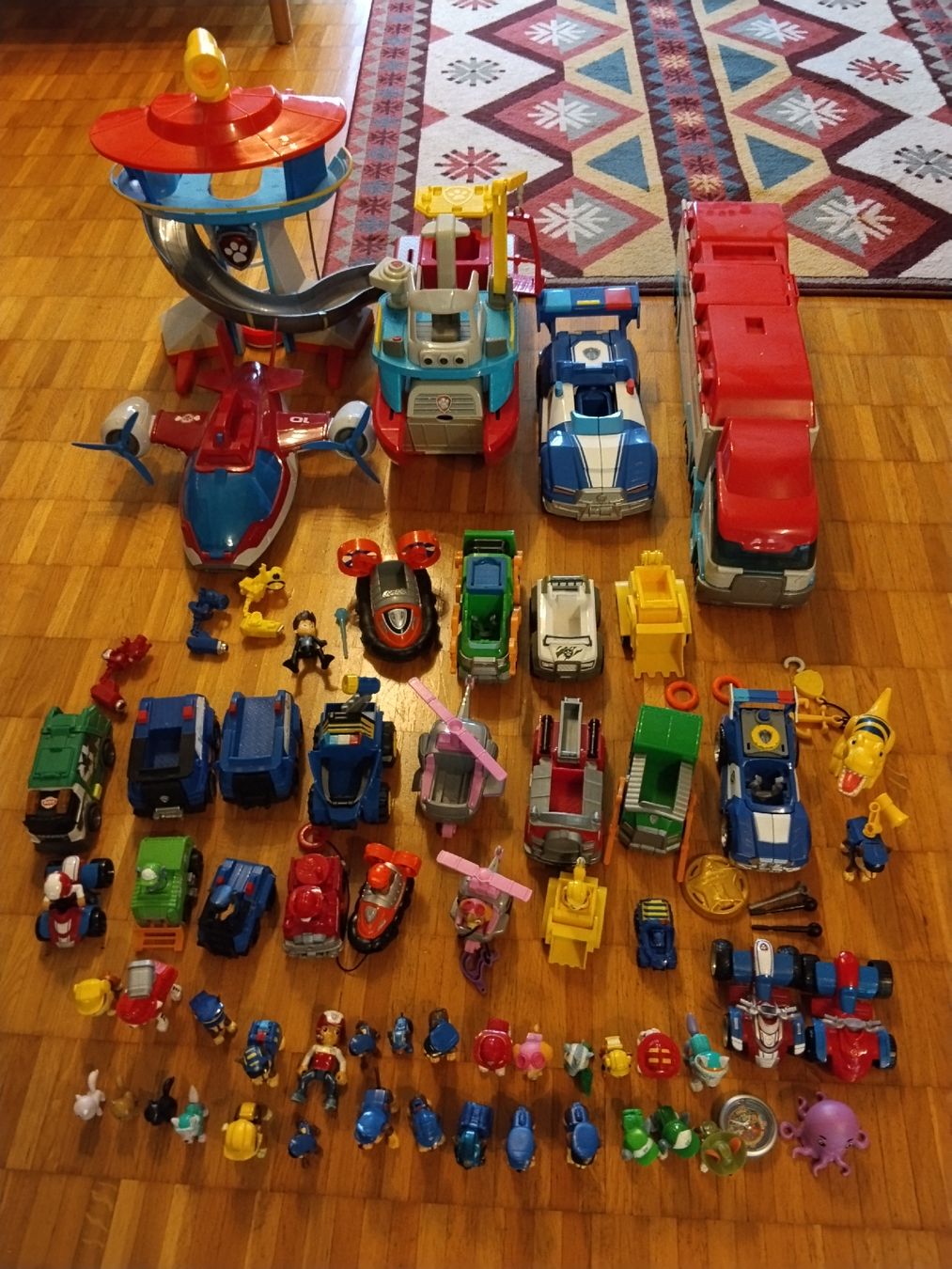 Spielzeuge: Paw Patrol grosse Sammlung – Gebraucht aus Regensdorf von sphere486