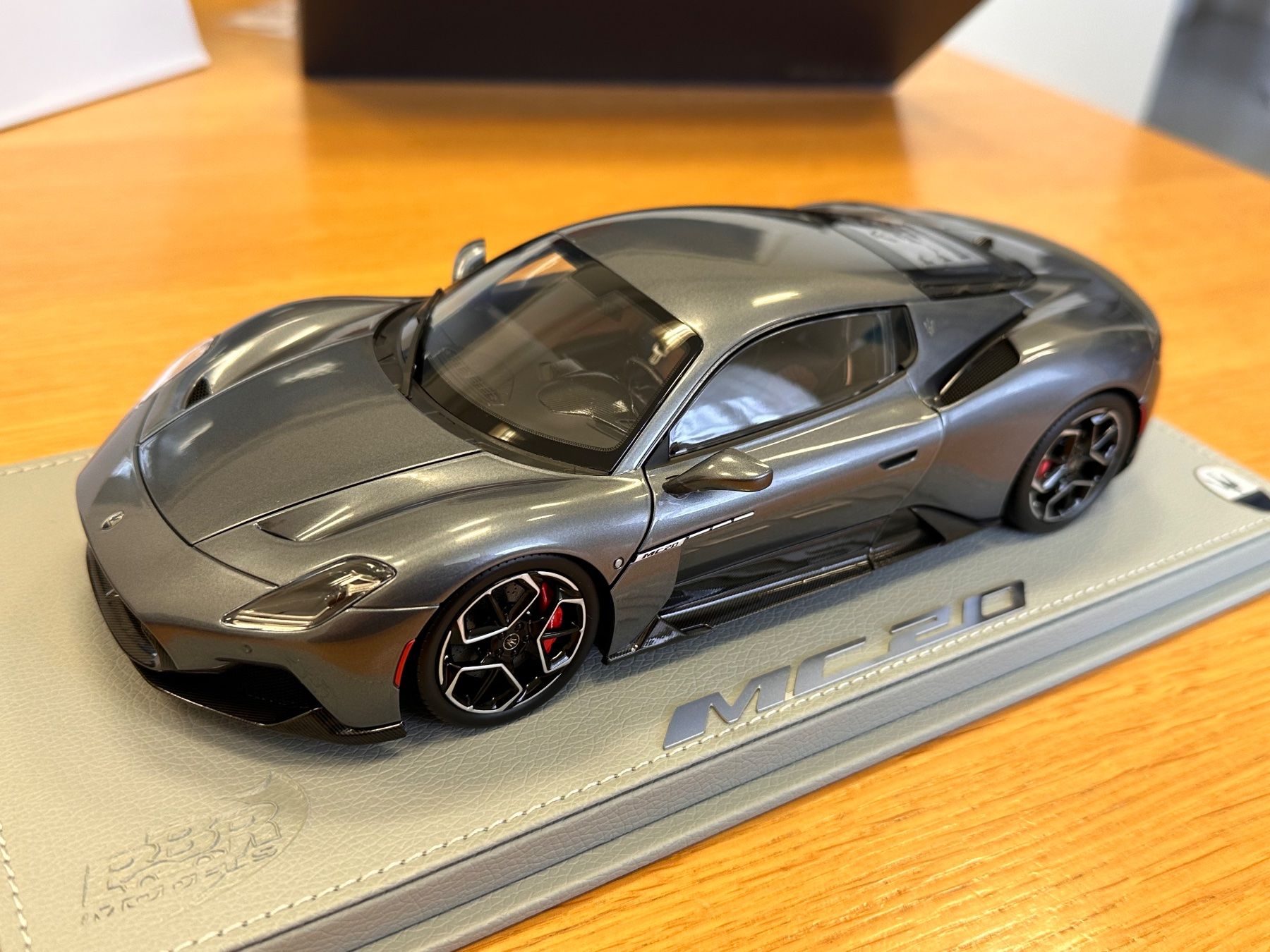 BBR Models Modellautos: BBR Maserati MC20 grau open 1/18 – Neu und originalverpackt aus Stein AR von Krabbe2 1