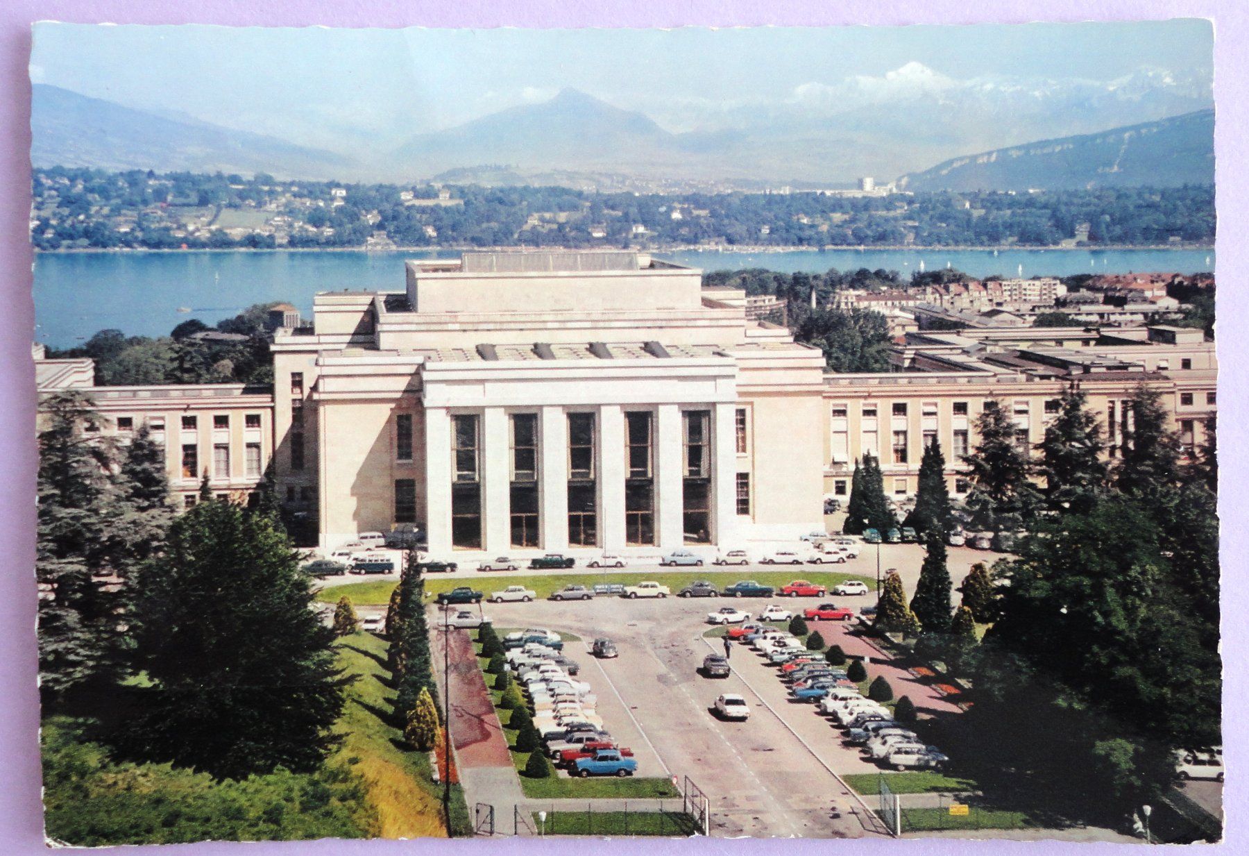 Ansichtskarten: Genève - Le Palais des Nations – Defekt aus Fétigny von Billy2miny