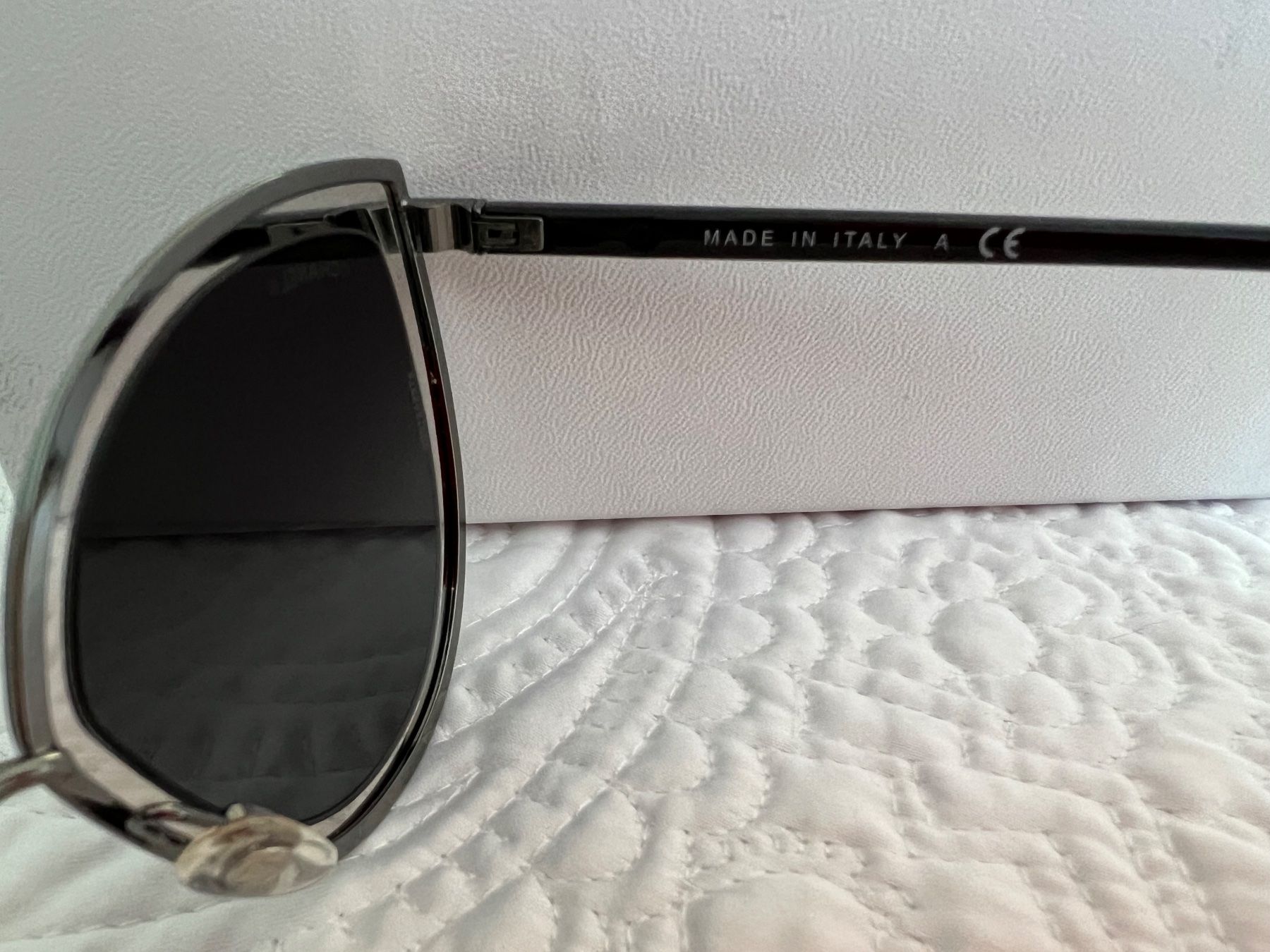 Chanel Occhiali & Lenti: CHANEL Sonnenbrille, silber, NEU – Nuovo (secondo la descrizione) da Bergdietikon venduto da pinkerton13 7