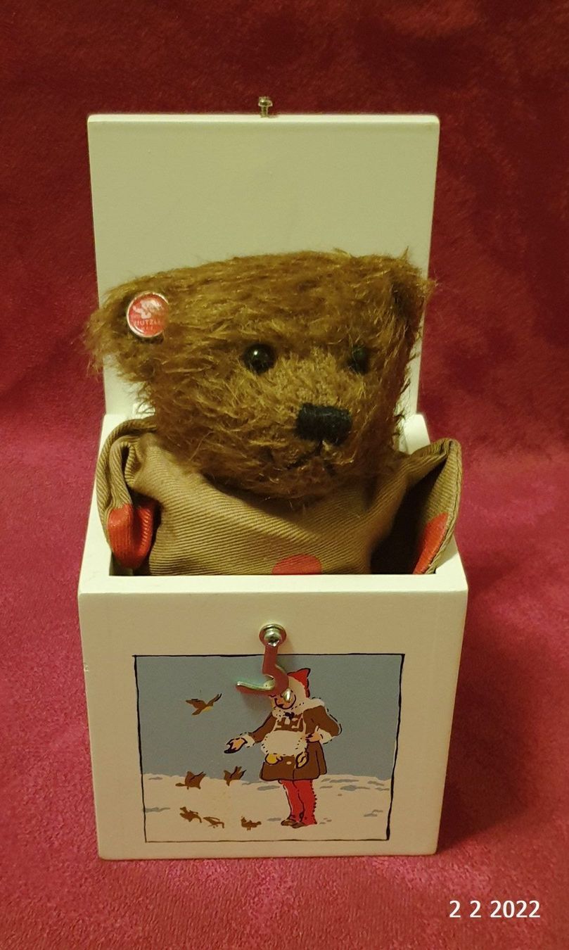Giocattoli: Mutzli Teddybär Spring Dose Bea Toys – Usato da Basel venduto da The_Onliners