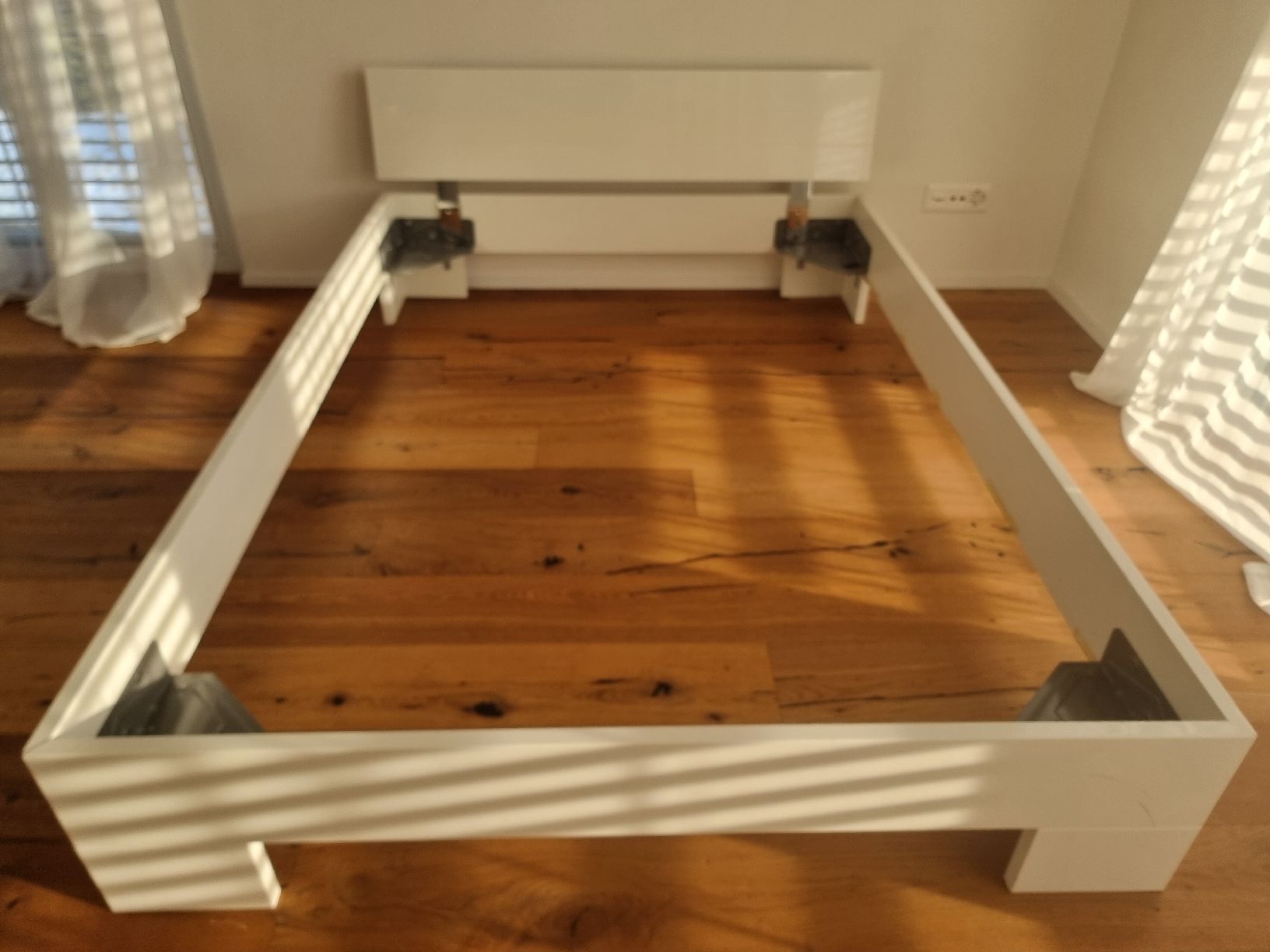 Betten: Bett 140 x 200 – Gebraucht aus Dottikon von ire_pf55 4