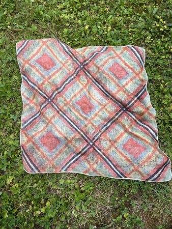 Vintage Seidenfoulard, handrolliert 68x68 cm
