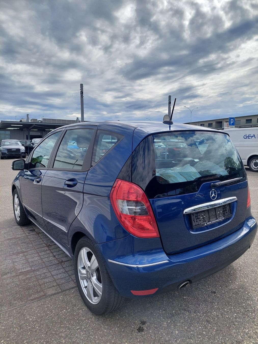 Mercedes-Benz Automobili: Mercedes-Benz A160 – Usato da Langenthal venduto da garagegautschiag 5