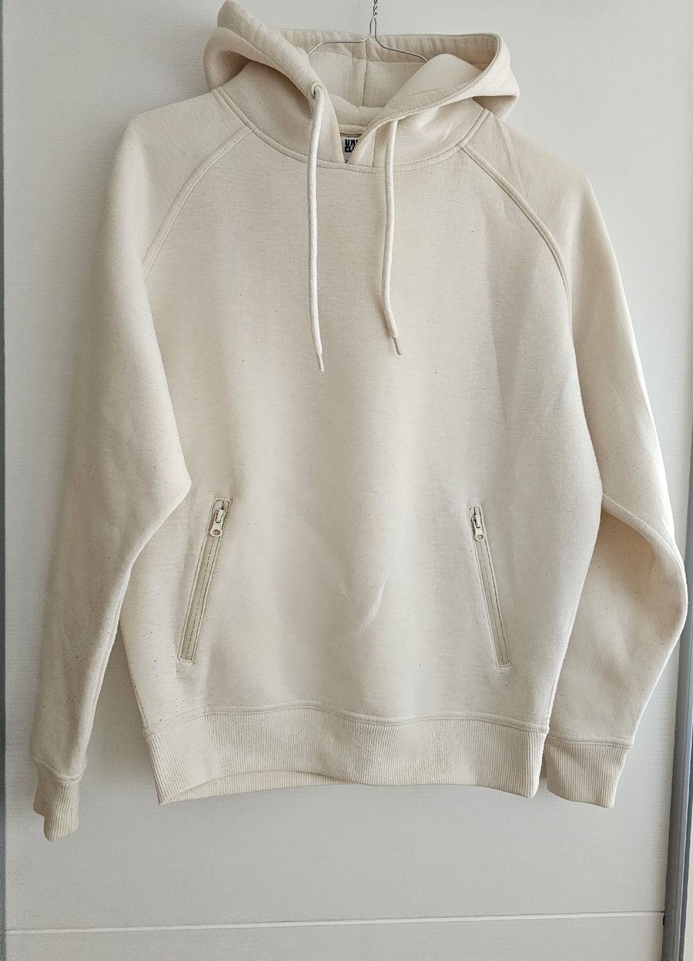 Pullover & Sweatshirts: Hoodie Urban Classics Grösse S beige – Gebraucht aus Steinmaur von Kiki_m240