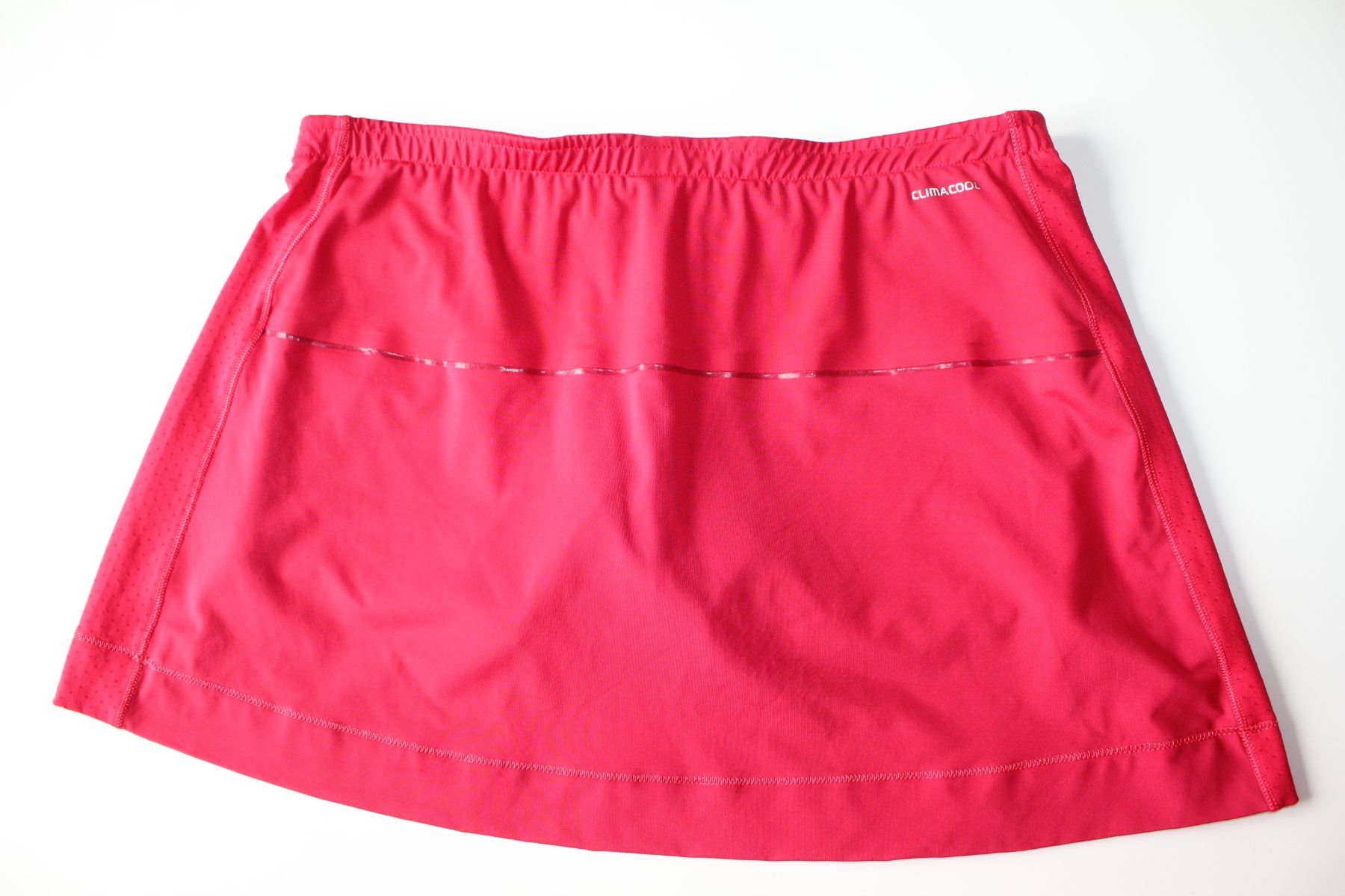 Adidas Jupes: Jupe Adidas climacool t. env. M – D'occasion à Peseux par Gilloss 2