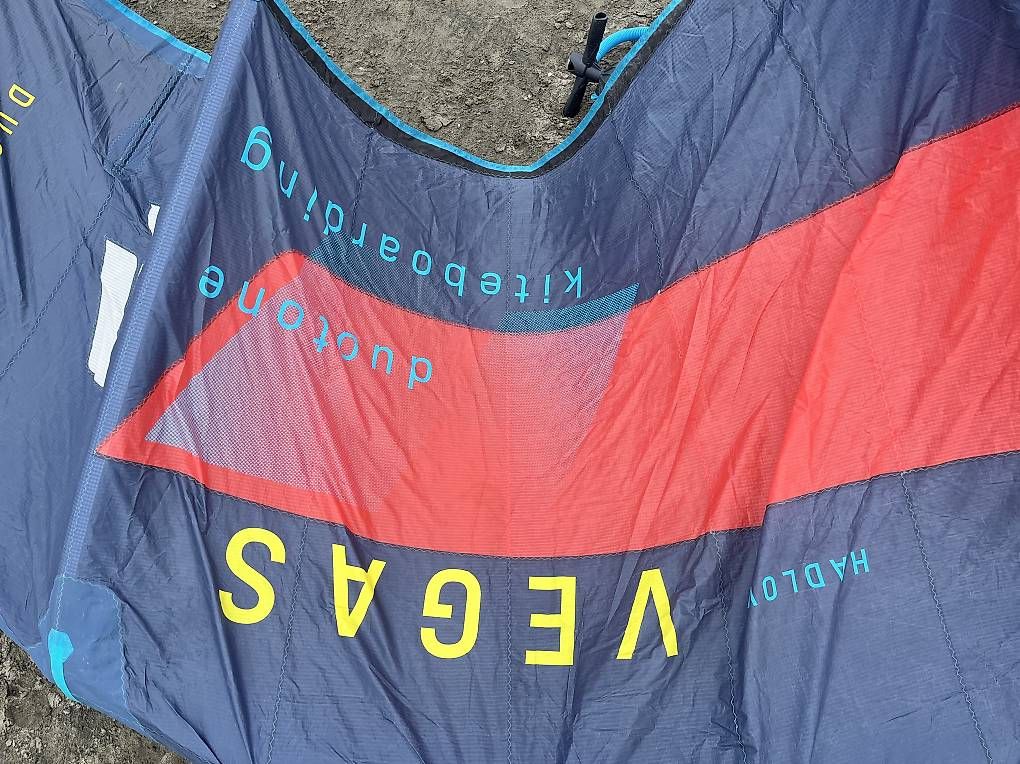 Aquilone: Duotone Kite 10qm – Usato da Bäretswil venduto da Nicole.05 4