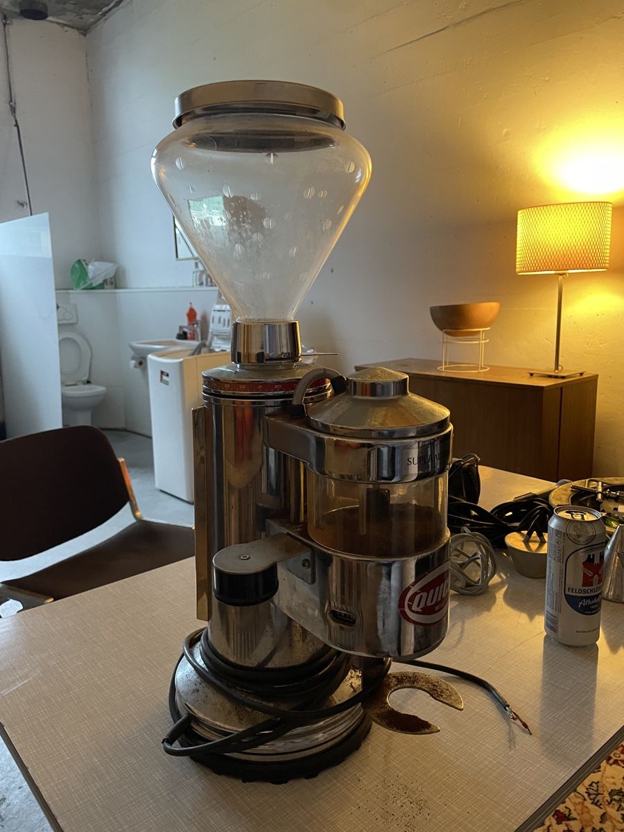 Cimbali Macchine per caffè & Macchine per espresso: Cimbali Granluce Kaffeemaschine – Difettoso da Brunnen venduto da LVG 9