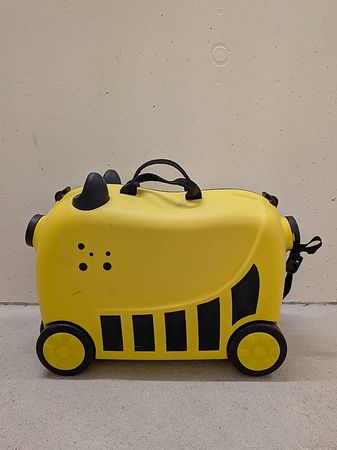Kinderkoffer der Marke Trunki, Modell Bernard die Biene