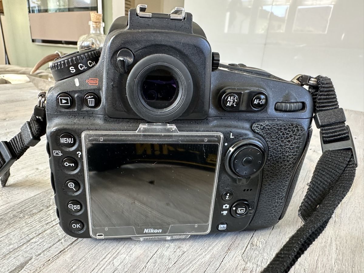 Nikon Fotocamera: Nikon D810 Body – Usato da Hinwil venduto da Dusty_5 2