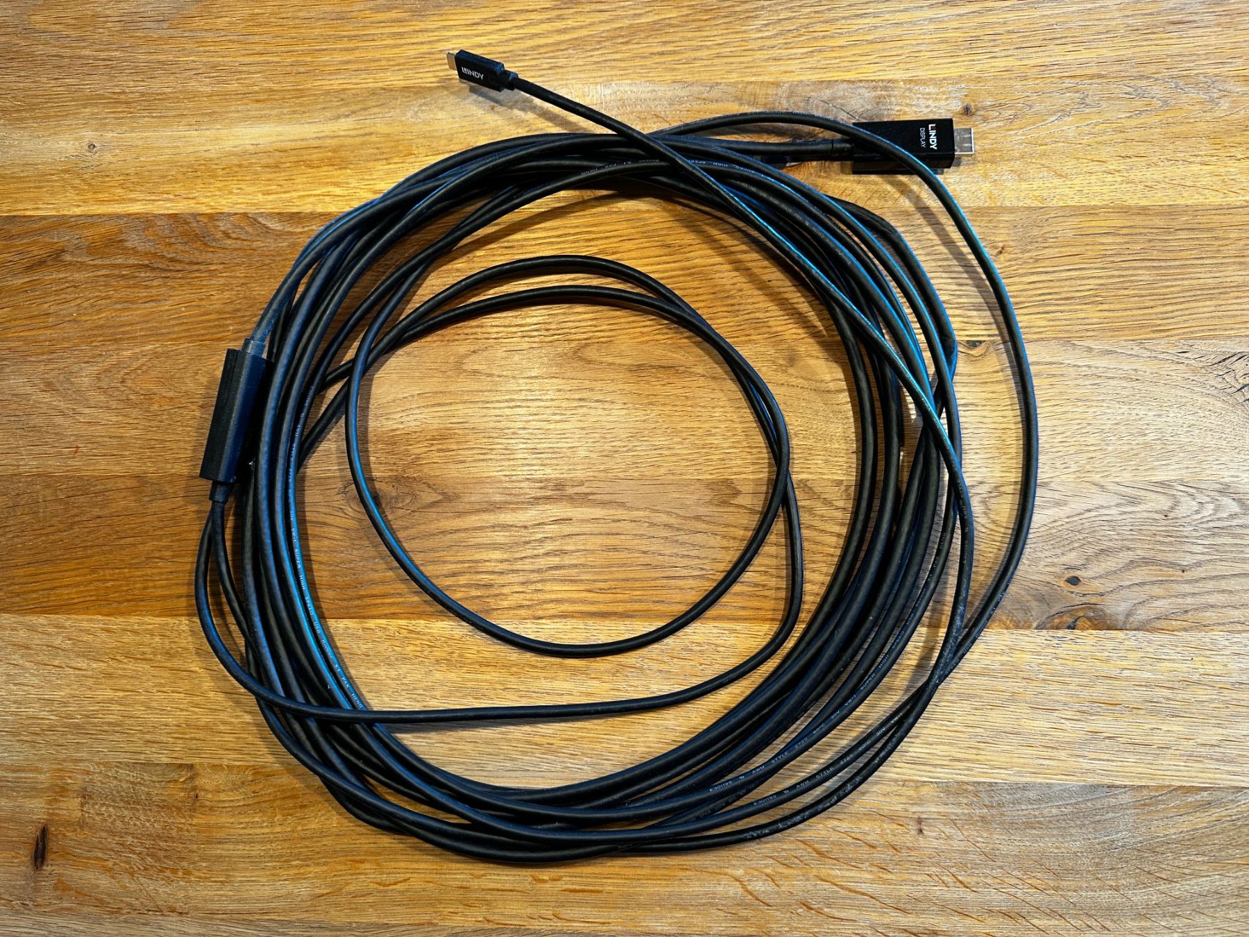Cavi: Lindy USB Typ C - HDMI Kabel – Difettoso da Mittelhäusern venduto da curi-drummer