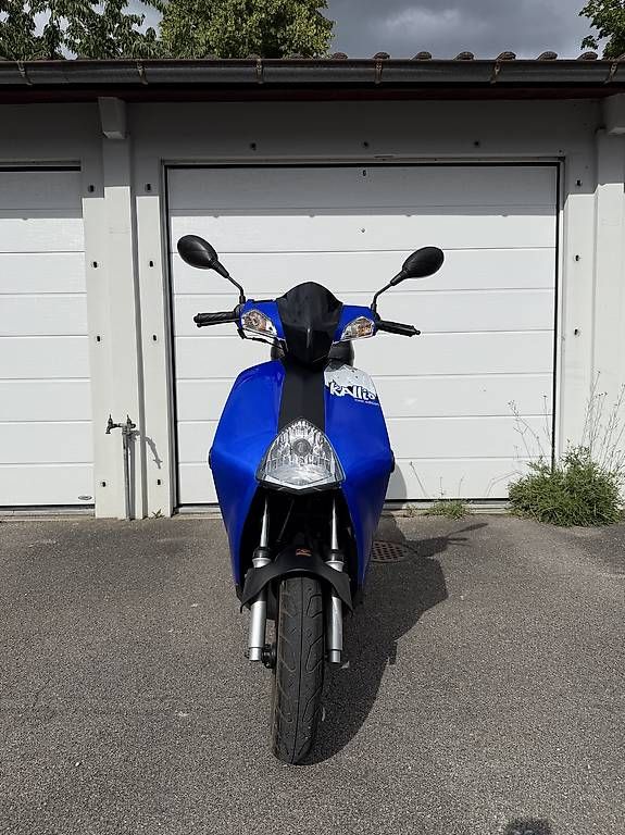 Scooter: Roller gelbe Nummer 45 km – Usato da Biel/Bienne venduto da ArturP 2