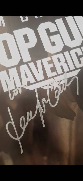 Foto & Immagini: Affiche signée  Top Gun Maverick  – Usato da Sembrancher venduto da did_mkx2 2