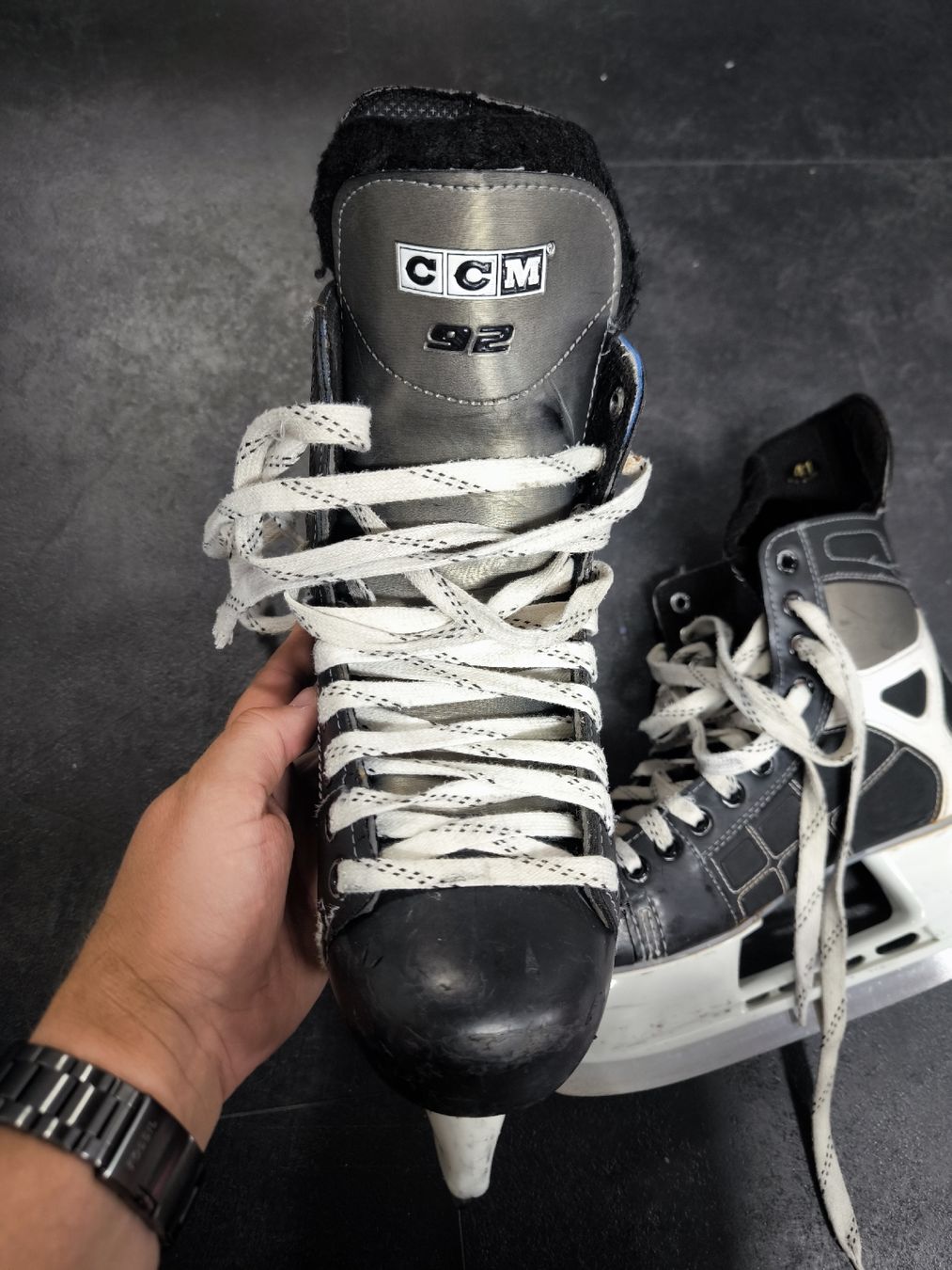 Ccm Pattini da ghiaccio: Schlittschuhe CCM 92 Grösse 41 – Usato da Othmarsingen venduto da Othm13 2