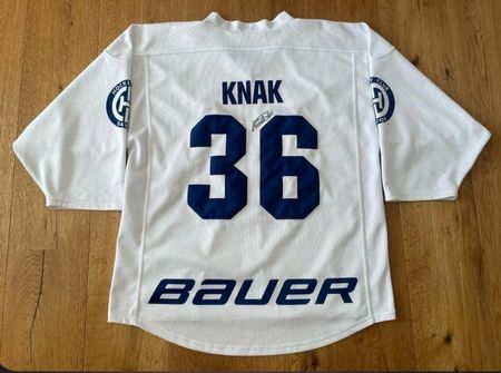 Gameworn Simon Knak HCD Davos Jersey signiert
