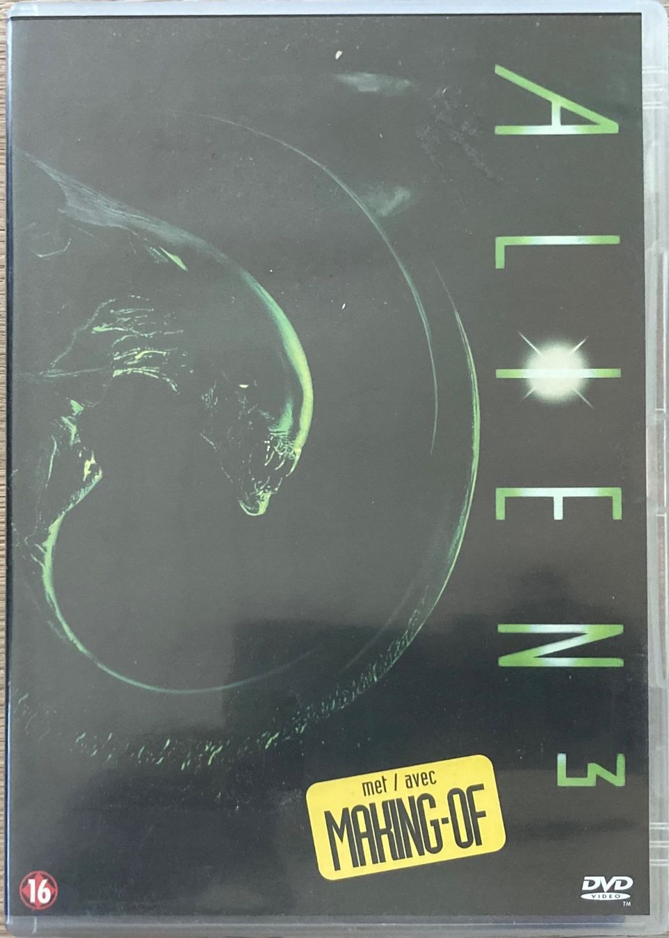Tous les DVDs: ALIENS 3 – D'occasion à Poliez-Pittet par Newtown-Records