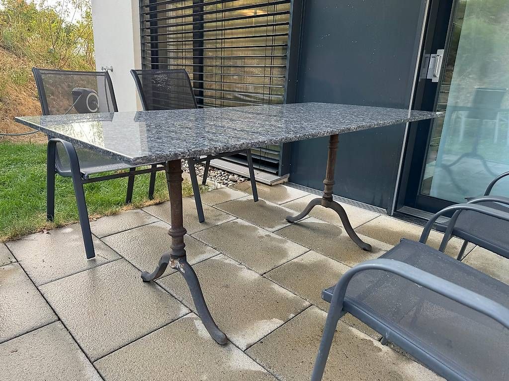 Tavoli: ***RESERVIERT*** Gartentisch Granit & Stühle  Steintisch – Usato da Stein AG venduto da Marcster99 1
