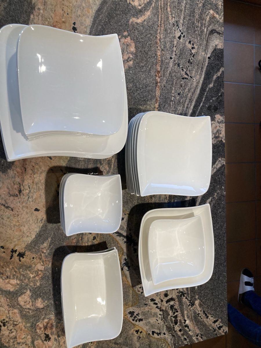 Services de table: Geschirrset 35-teilig – Neuf (Voir description) à Schlattingen par fernfen 2