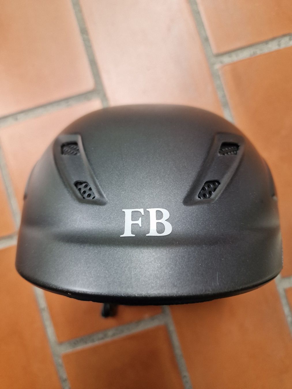 Felix Bühler Caschi: Reithelm Felix Bühler 51-56 cm – Usato da Baden venduto da sams77