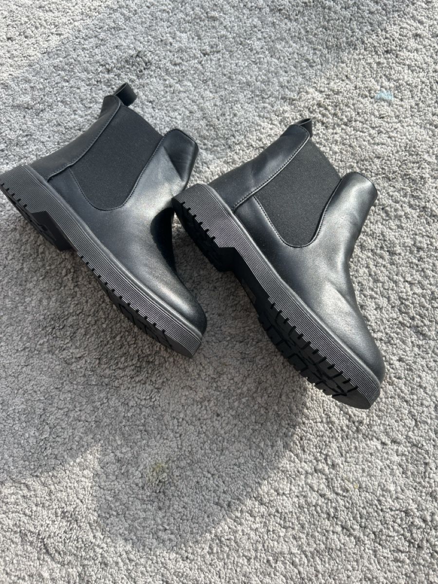Chaussures femmes: Bottines Temu – Neuf (Voir description) à lausanne par Lilos77 1