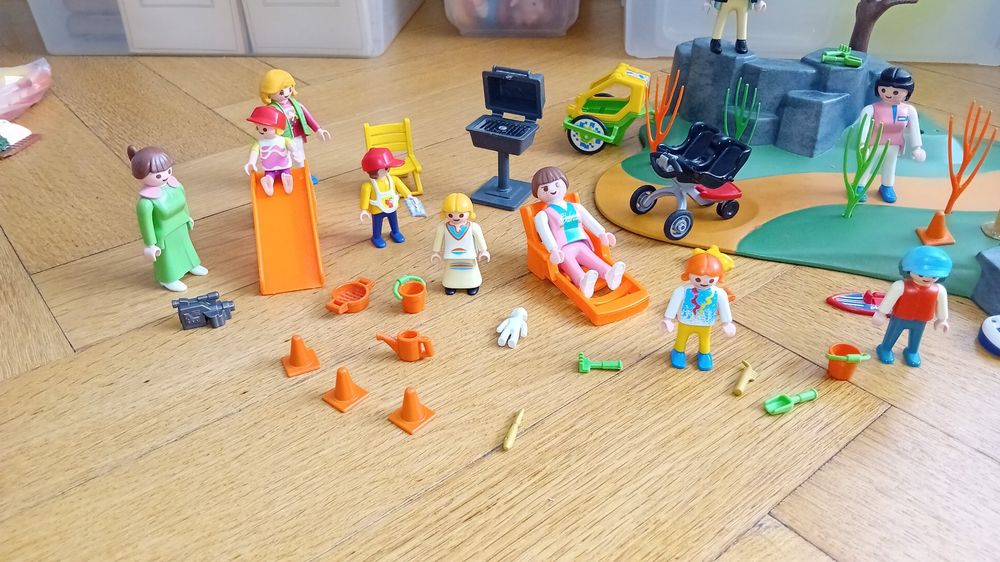 Playmobil Jouets: Playmobil - la plage, les vacances, place de jeu – D'occasion à Neuchatel par Vlenoble 3