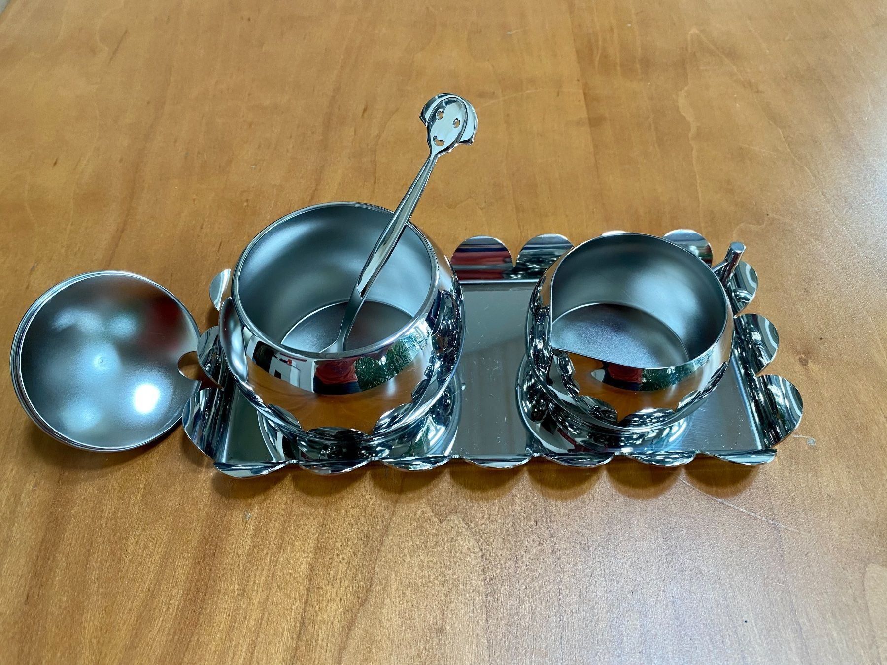 Alessi Zuccheriere: Alessi - Zucker und Sahnegarnitur – Nuovo (secondo la descrizione) da Ennetbaden venduto da gubn 1