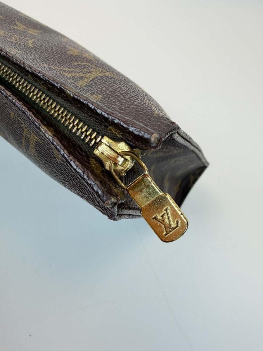 Louis Vuitton Taschen: Louis Vuitton Toiletry Pouch – Gebraucht aus Widnau von Pukpan_99 7