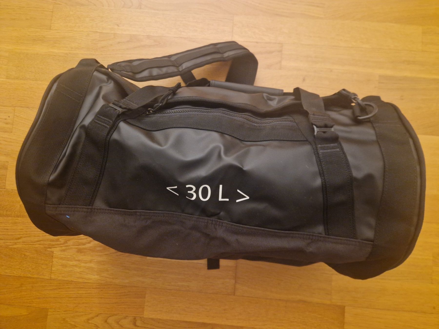 Helly Hansen Borse: Helly Hansen Duffel Bag - 30L - Brand New – Nuovo (secondo la descrizione) da Zürich venduto da 12m_bgd9 4