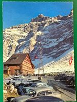 Säntis-Schwebebahn - Talstation - belebt - Oldtimer