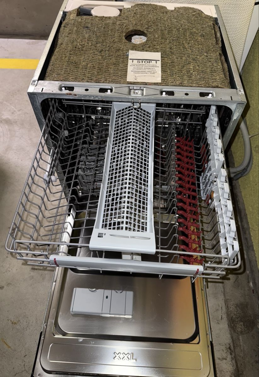 Electrolux Lavastoviglie: Electrolux Geschirrspüler 55Cm A++ Ch Norm – Usato da Kilchberg ZH venduto da Rei_9 2