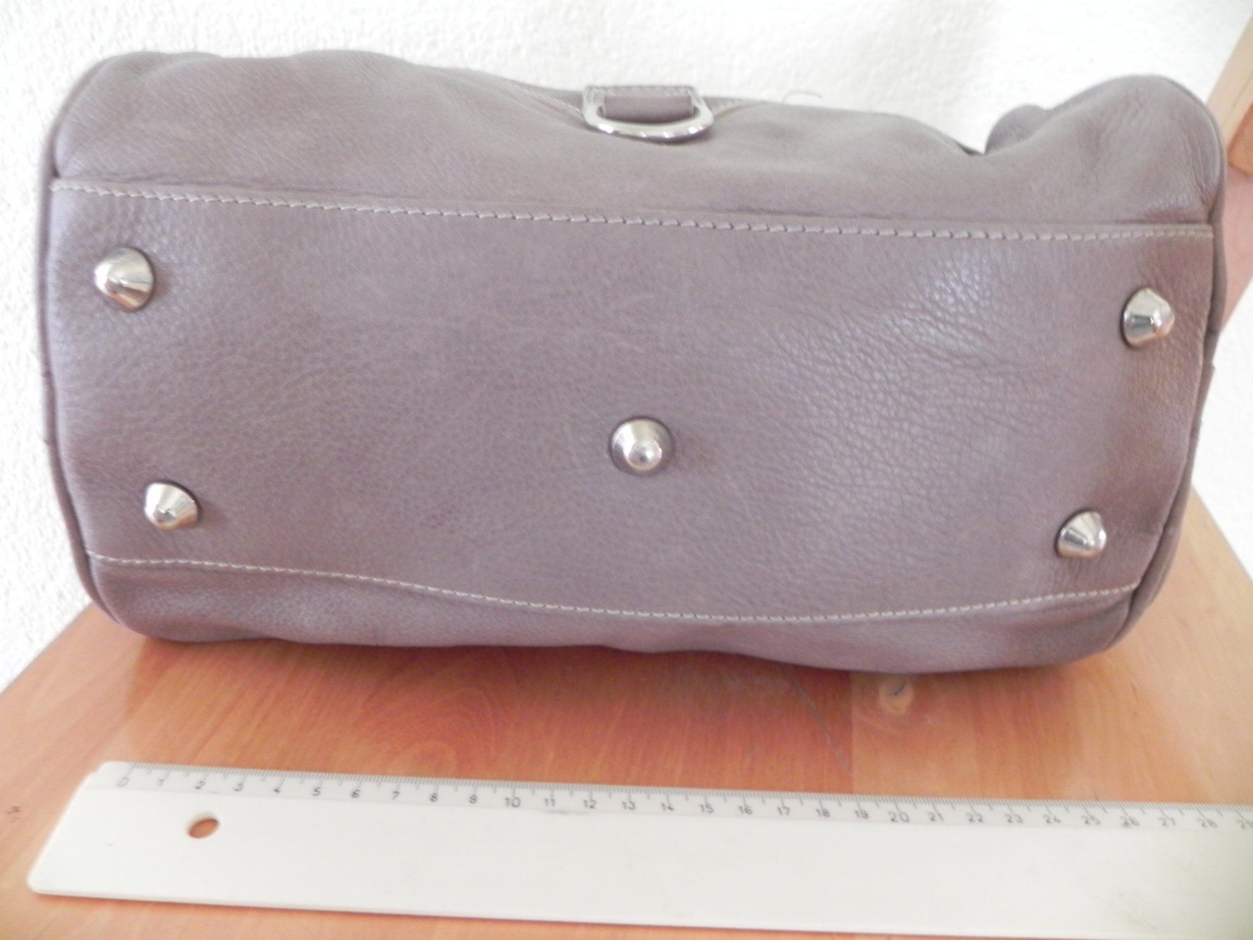 Borse da donna: Ledertasche Handtasche Umhängetasche – Usato da Stallikon venduto da pcerny16 4