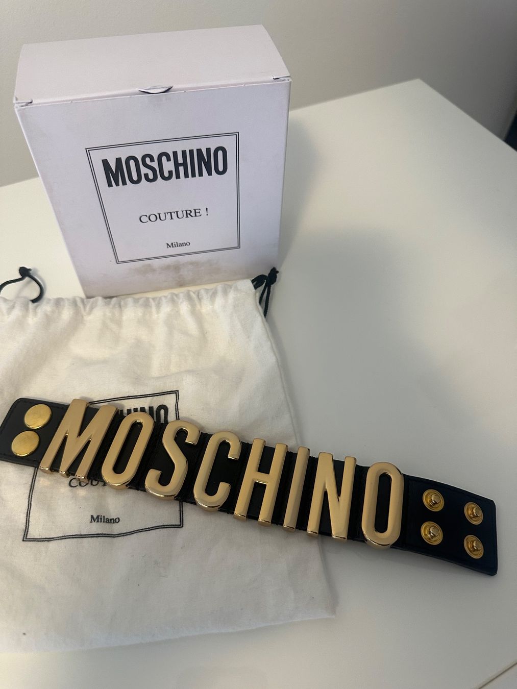 Moschino Bracciali & Braccialetti: MOSCHINO  Bracelet – Nuovo (secondo la descrizione) da Luzern venduto da Miausie 4