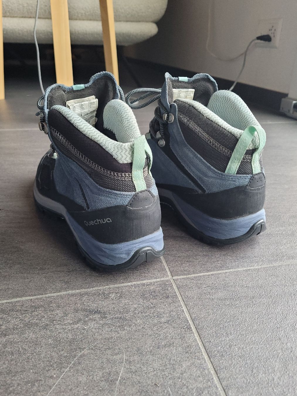 Decathlon Scarpe da donna: Decathlon Quechua MH 500 midi Evofit – Usato da Cernier venduto da Moose6 4