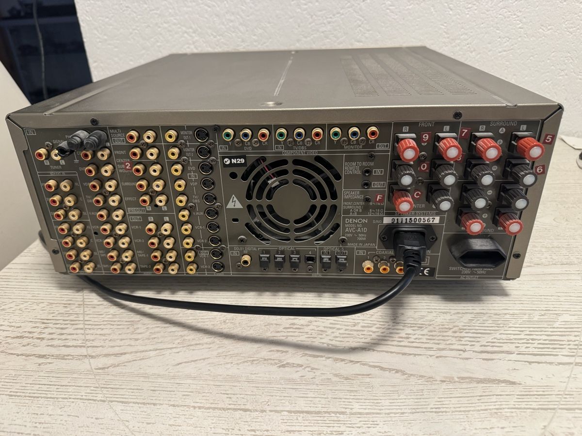 Denon Lettore multimediale & Streamer: Denon avc-a1d  av receiver in goldfarbe – Difettoso da Zunzgen venduto da milesdavis76 4