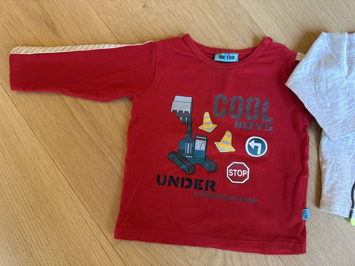 Camicie, Top & T-shirt: 2 Langarmshirts, Grösse 74 – Usato da Planken venduto da tbswlch 3
