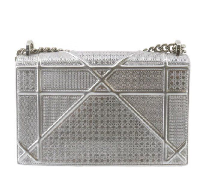 Dior Borse da donna: Christian Dior Diorama Large Shoulder Bag – Usato da Zürich venduto da Liloubags 2
