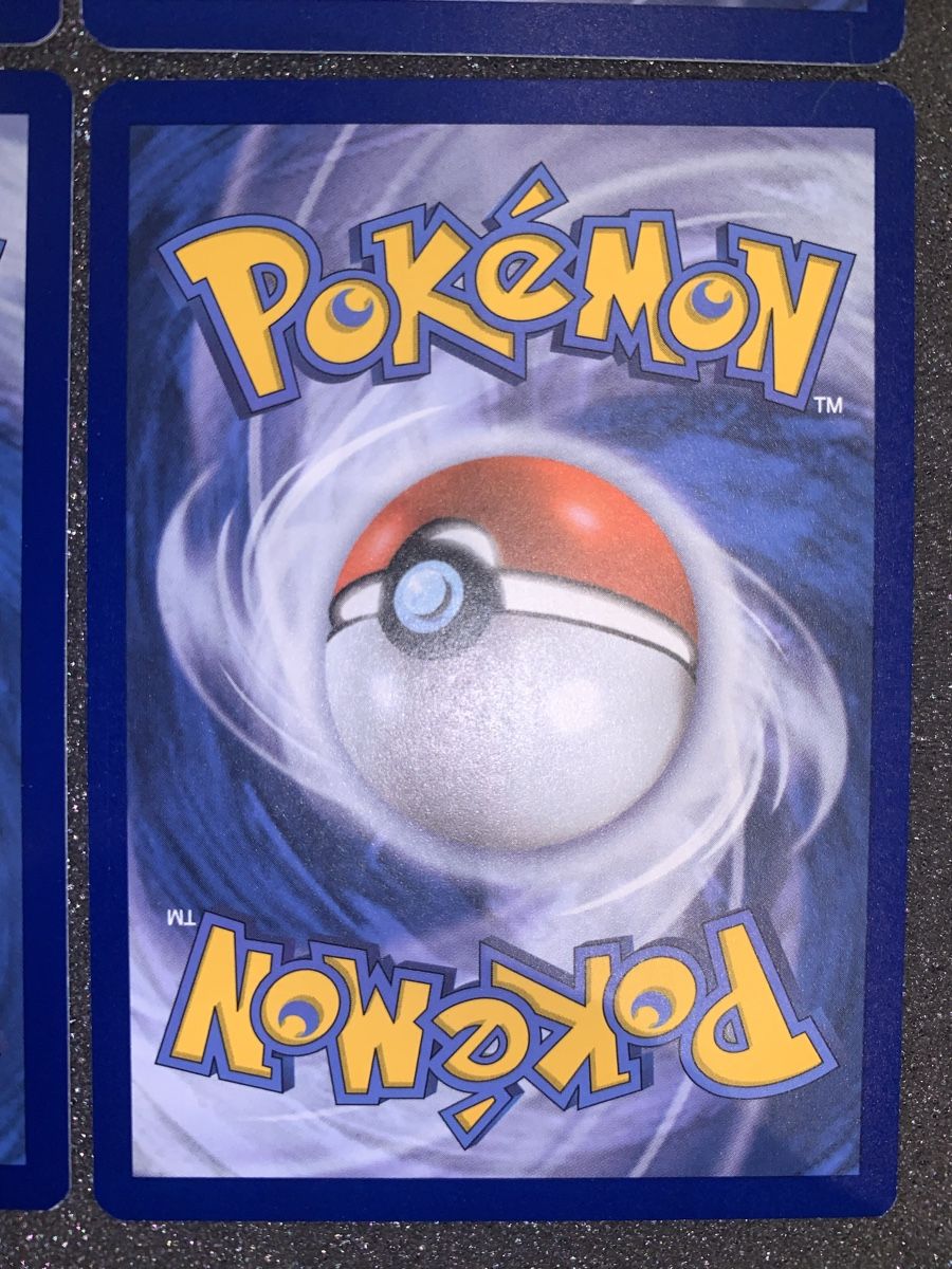 Pokémon Sammelbilder & Trading cards: Ab 1.- Charizard e Charmander Pokemon GO – Gebraucht aus Bironico von ars_z6lb 9