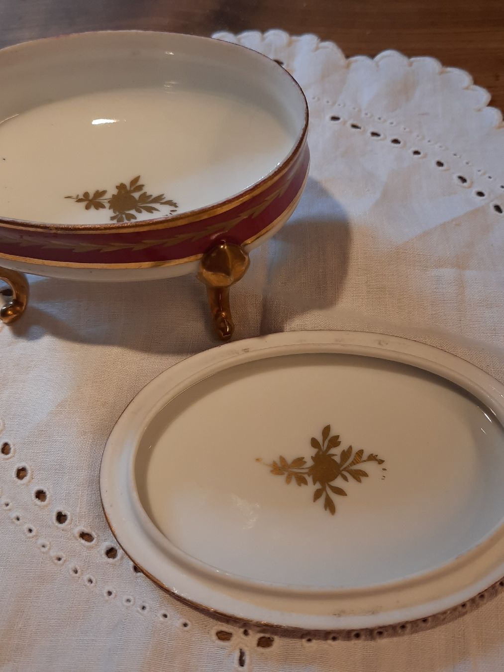 Toutes les décorations: Porzellan-Dose Limoges, handgemalt – D'occasion à Busswil BE par balu37 3
