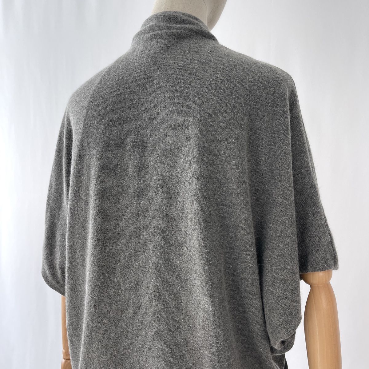 Altro in Moda donna: PESERICO Cardigan/Cape – Nuovo (secondo la descrizione) da Emmen venduto da Nightingale_2022 4