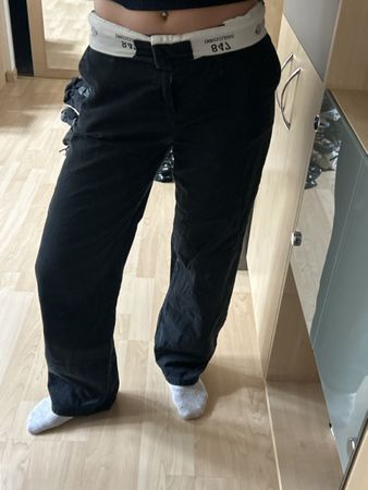 Hosen dunkelblau Grösse M gute Zustand
