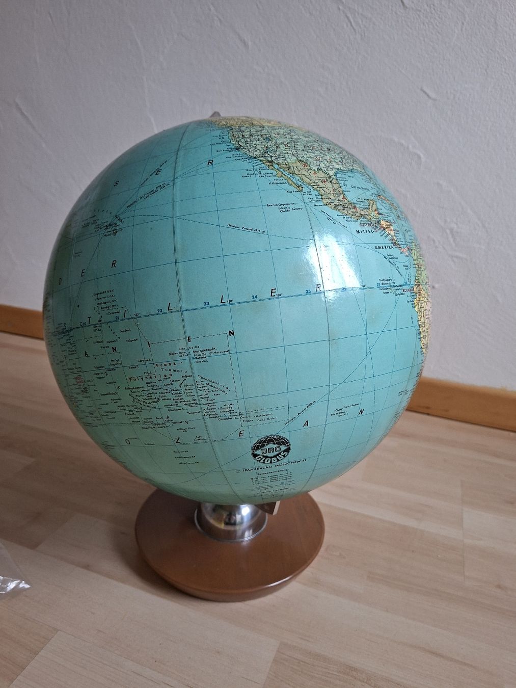 Altro in Decorazioni & Accessori: Globus Columbus Holzfuss 40 cm – Usato da Aarau venduto da hallo1697 1